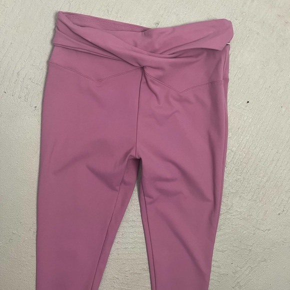 Year of Ours Veronica Pink Cross Over High Rise Leggings Size M - Picture 4 of 7